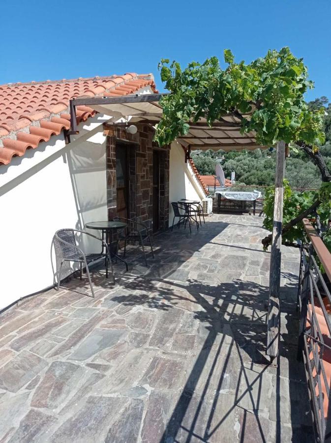 Christos Center Rooms Raches  Exterior foto